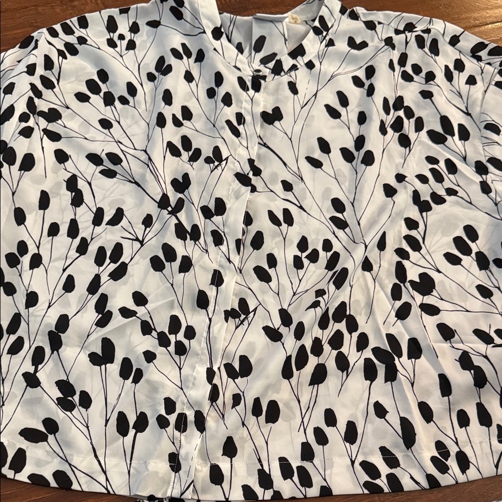 DKNY Monochrome Leaf Pattern Blouse - image 4
